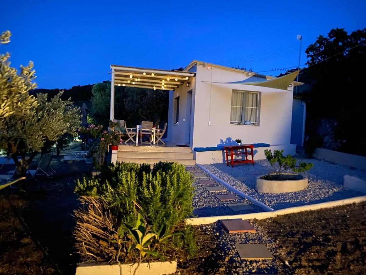 הוילה Poros Town Olive Hill Private House מראה חיצוני תמונה